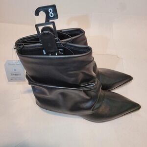 Time and Tru Women Black Kitten Heel Fold Boot Memory Foam Size 8